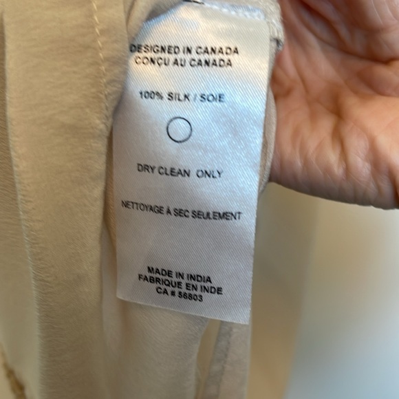 Beautiful silk top with beading - Picture 6 of 6